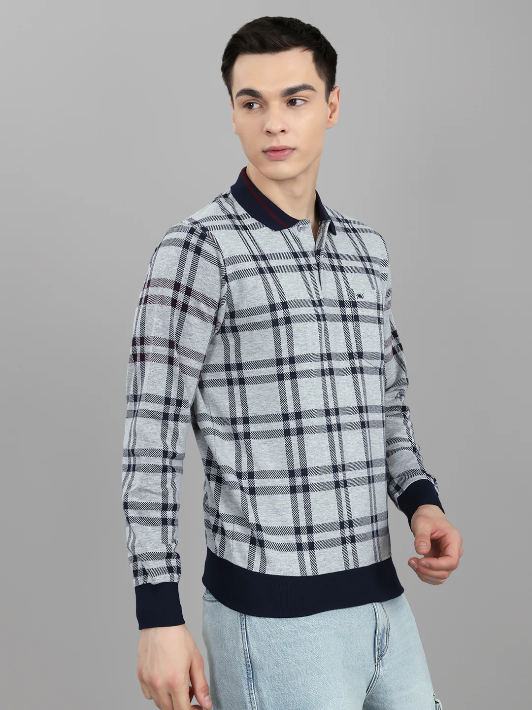 Men Grey Stripe Collar Full Sleeve Winter T-Shirt - Image 3