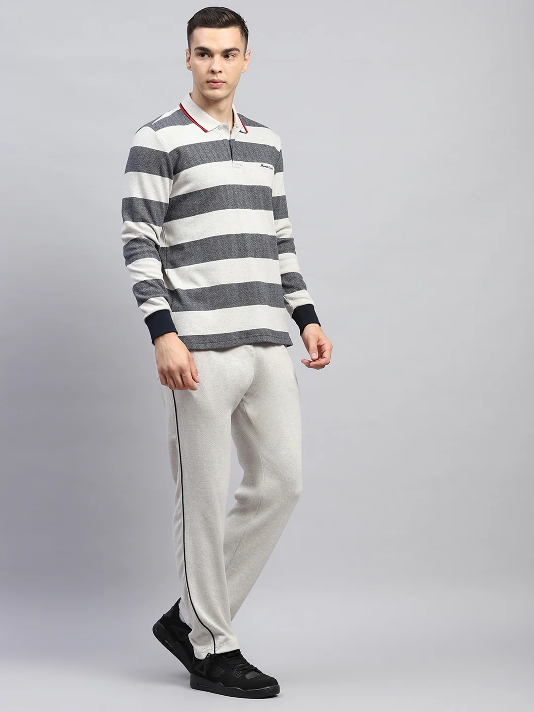 Men Grey Stripe Collar Full Sleeve Winter Tracksuit - Image 4