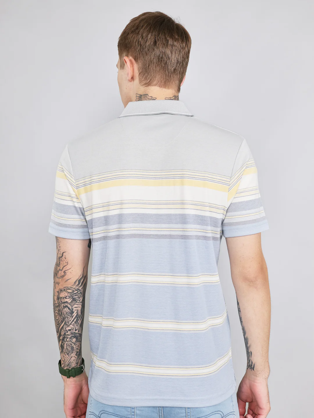 Men Grey Stripe Collar Half Sleeve T-Shirt - Image 4