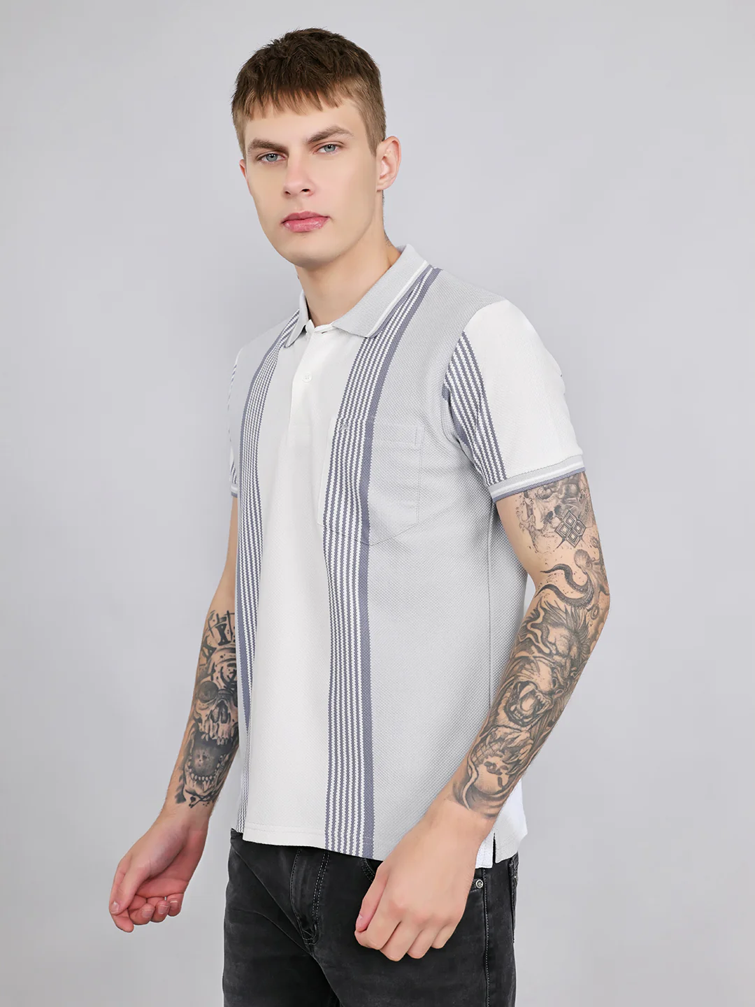 Men Grey Stripe Collar Half Sleeve T-Shirt - Image 2
