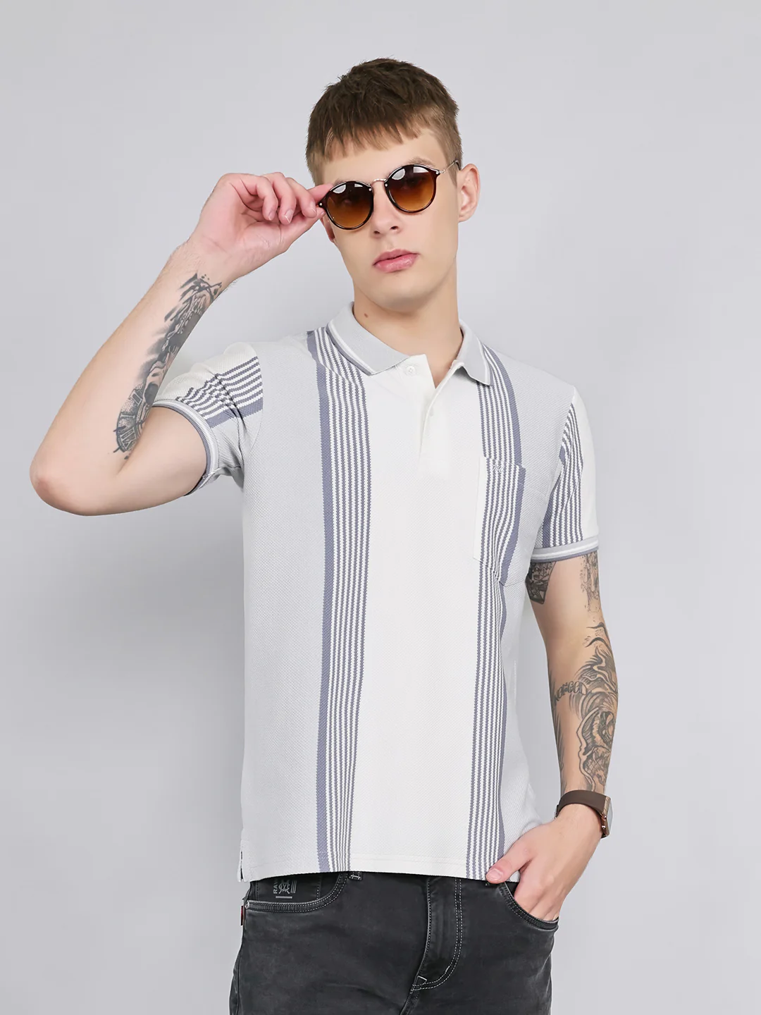Men Grey Stripe Collar Half Sleeve T-Shirt - Image 6
