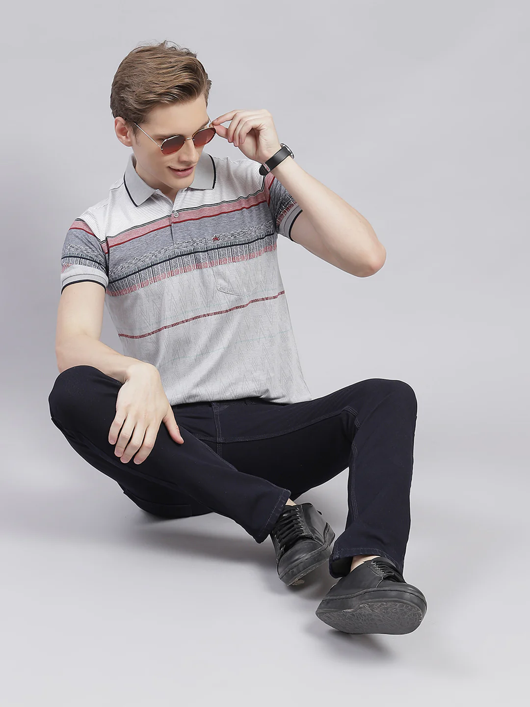 Men Grey Stripe Collar Half Sleeve T-Shirts
