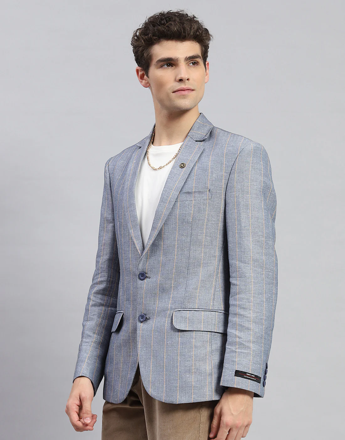 Men Grey Stripe Notch Lapel Collar Full Sleeve Blazer - Image 3