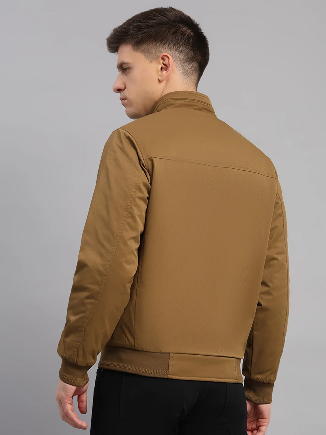 Men Khaki Solid Mandarin Neck Full Sleeve Jacket - Image 5