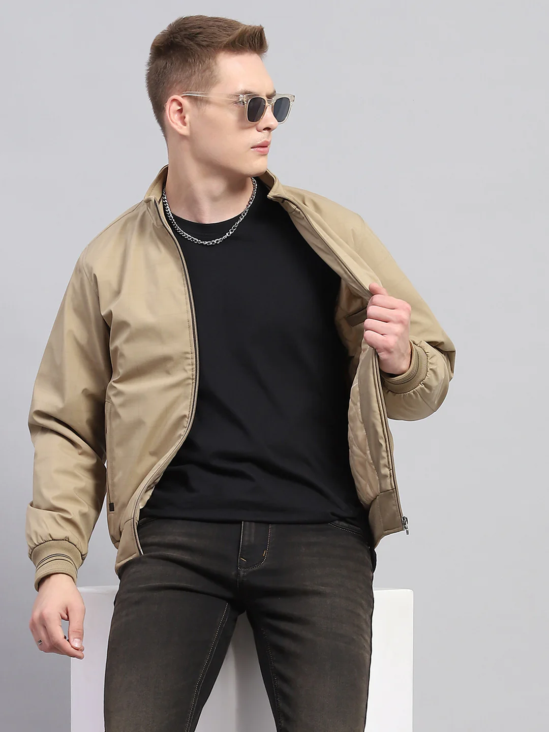 Men Khaki Solid Mock Neck Full Sleeve Jacket - Image 6