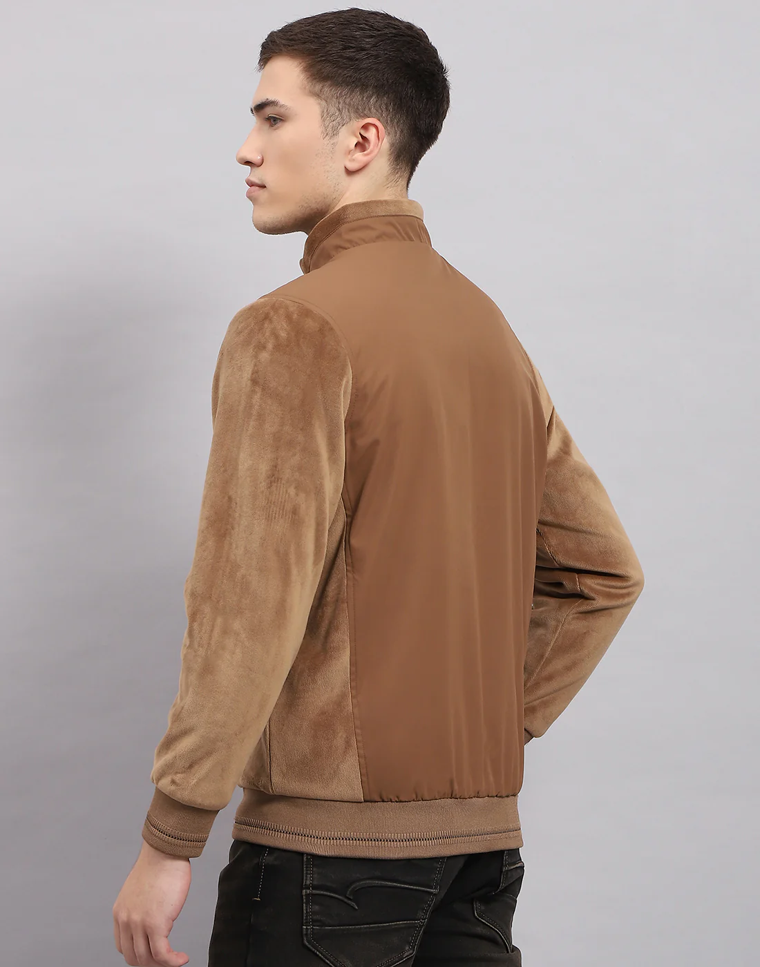 Men Khaki Solid Mock Neck Full Sleeve Jacket - Image 5