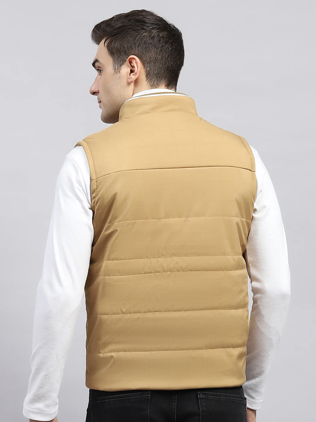 Men Khaki Solid Mock Neck Sleeveless Jacket - Image 5