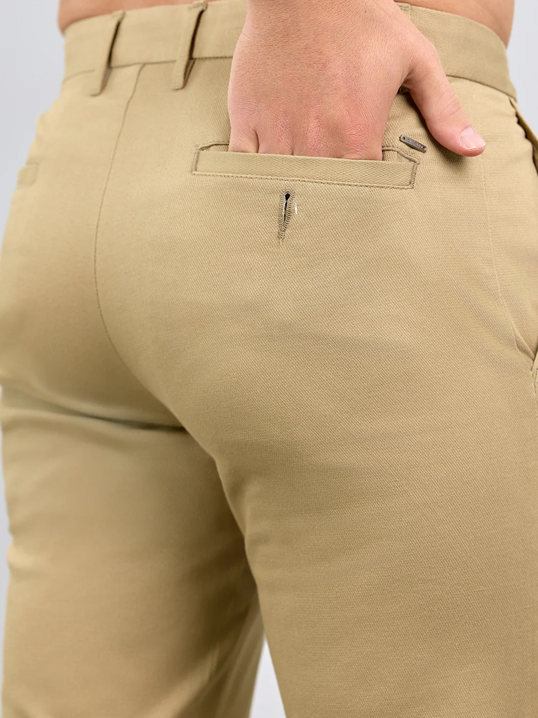 Men Khaki Solid Regular Fit Trouser with Front Coin Pocket - Image 6