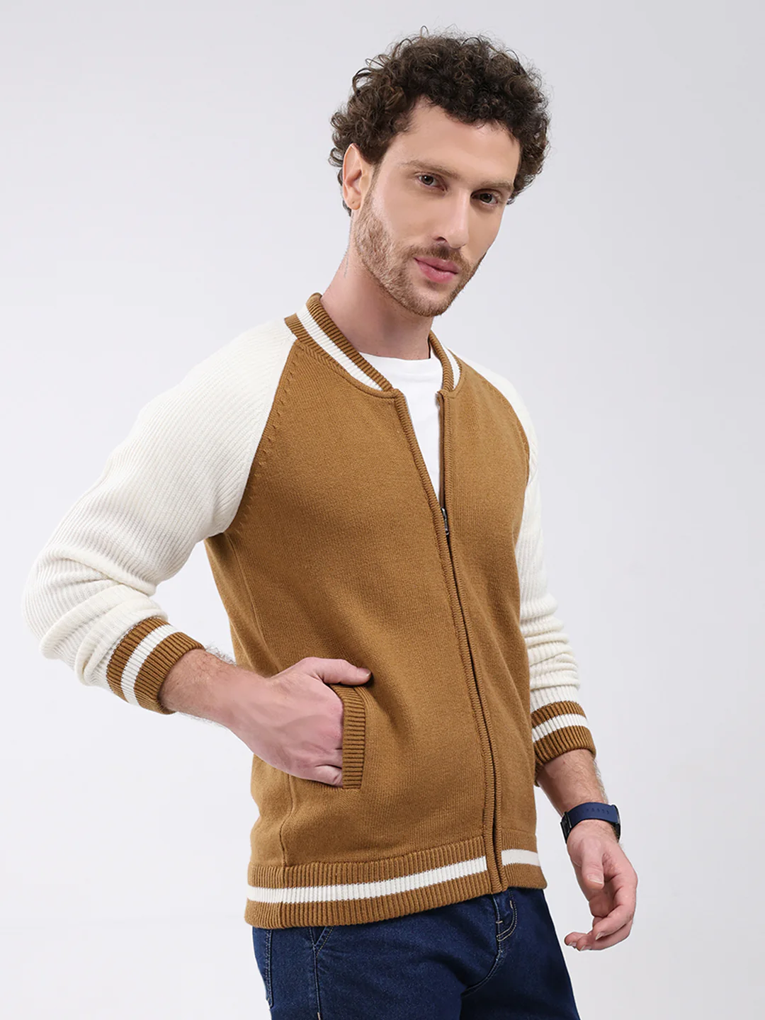 Men Khaki Solid Round Neck Full Sleeve Pullover - Image 4