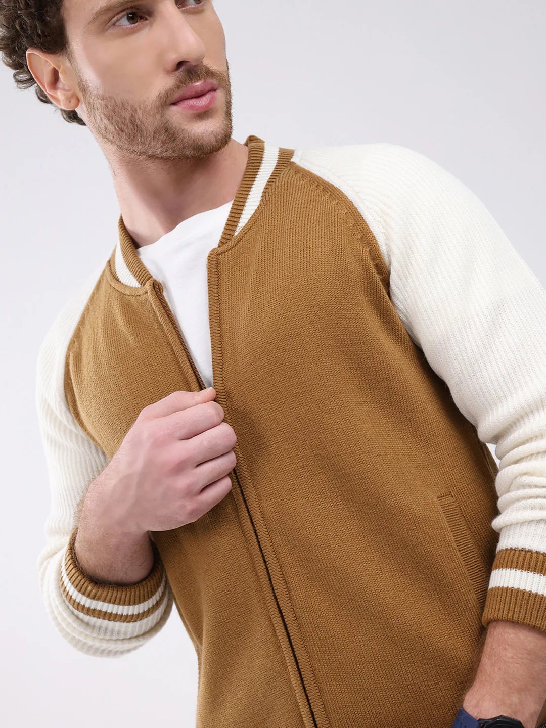 Men Khaki Solid Round Neck Full Sleeve Pullover - Image 7