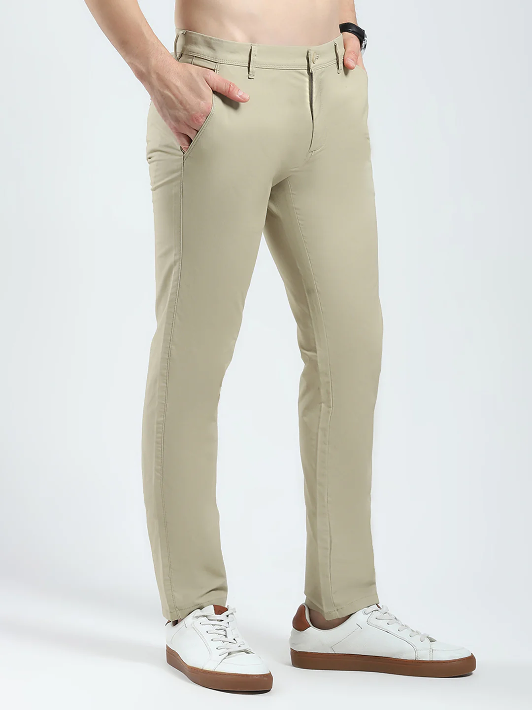 Men Khaki Solid Slim Fit Trouser - Image 4