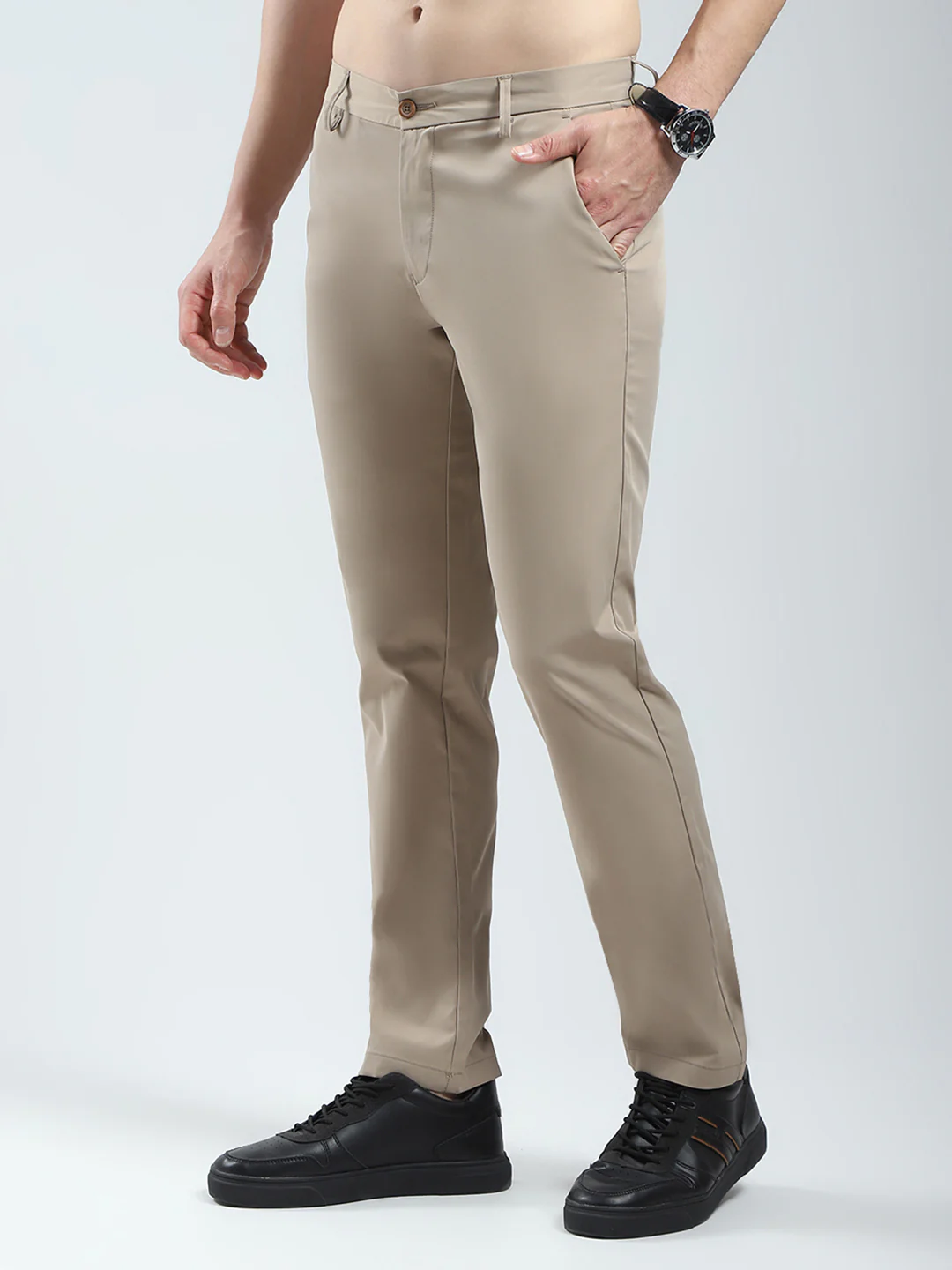 Men Khaki Solid Slim Fit Trouser - Image 3