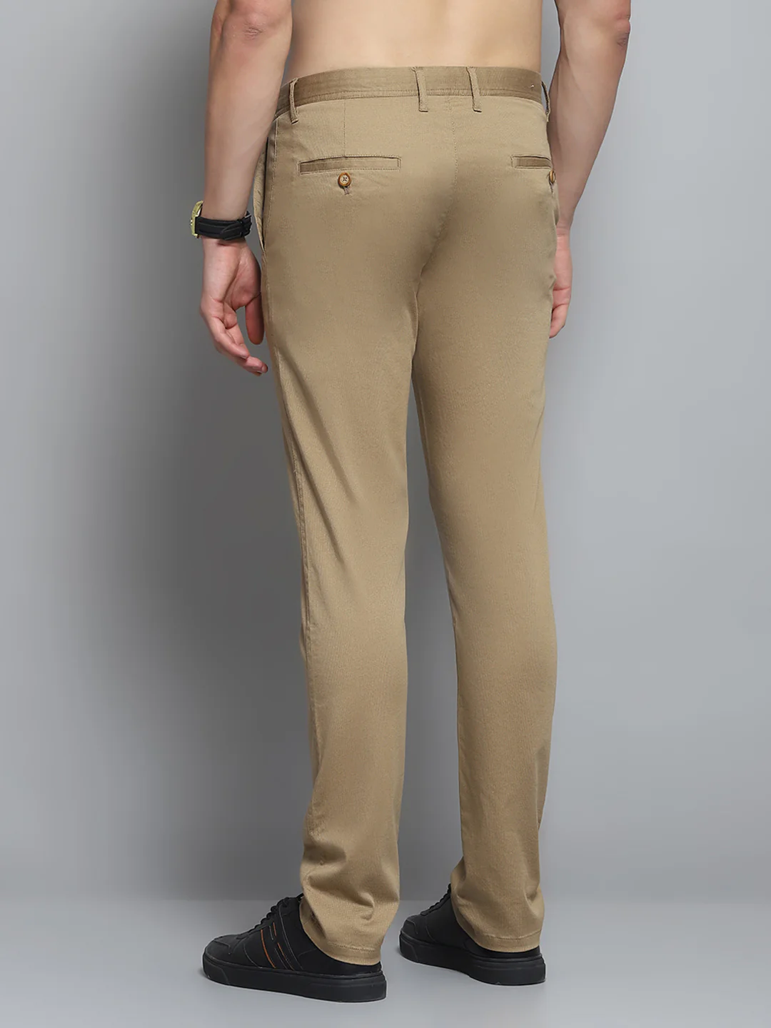 Men Khaki Solid Trouser - Image 5