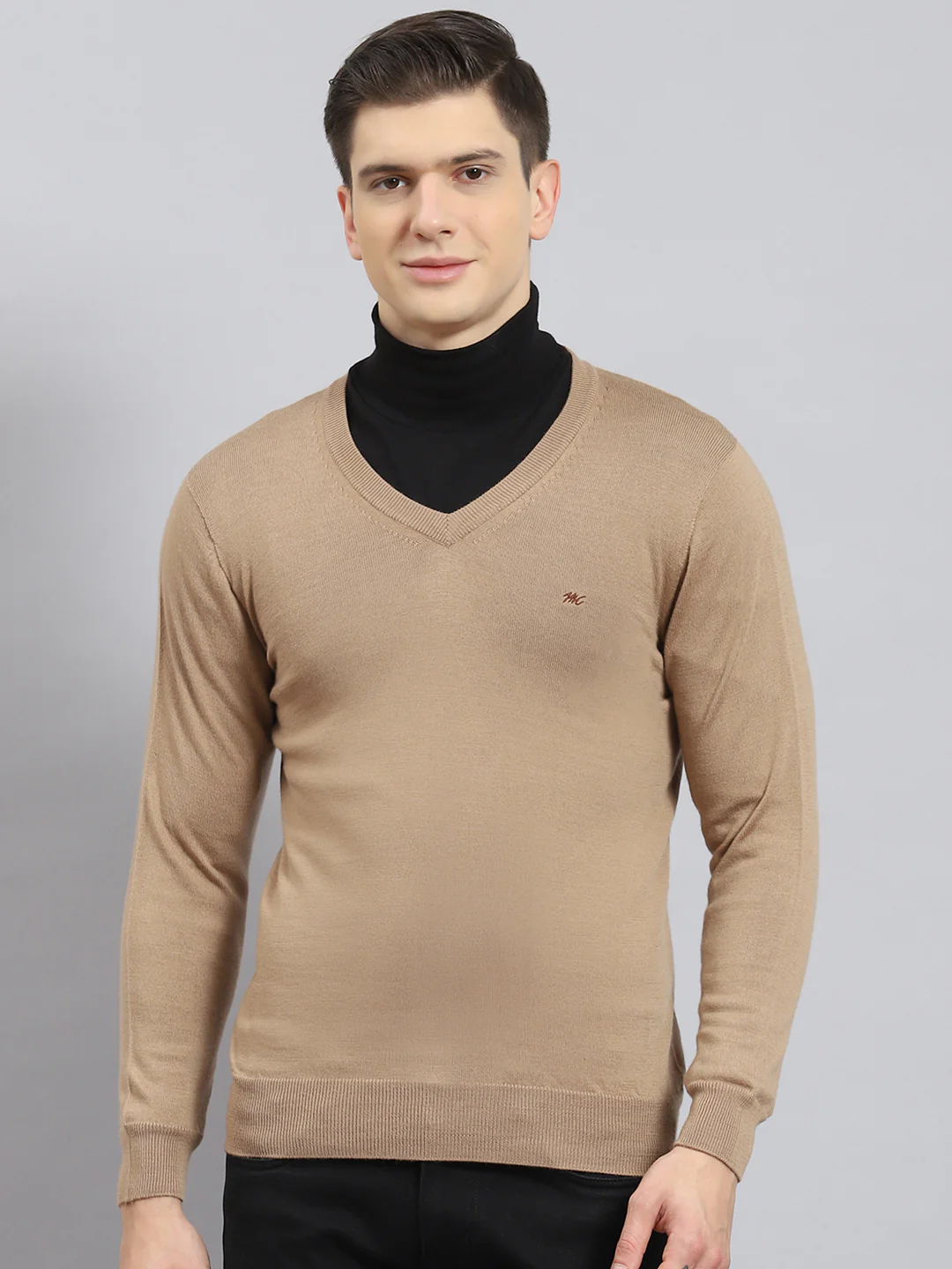 Men Khaki Solid V Neck Full Sleeve Pullover - Image 3