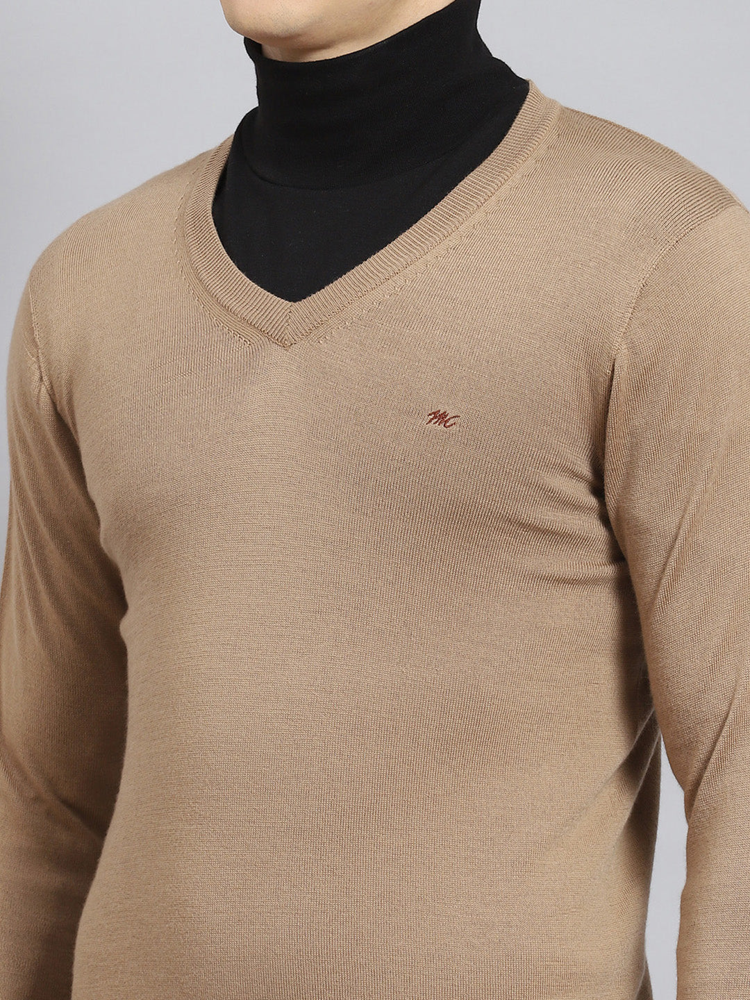 Men Khaki Solid V Neck Full Sleeve Pullover - Image 7
