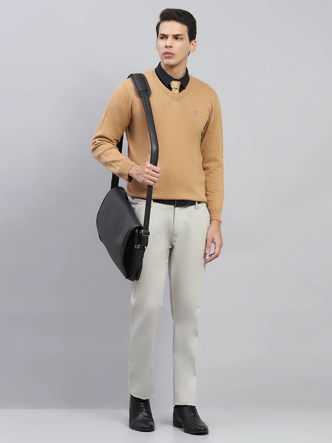Men Khaki Solid V Neck Full Sleeve Pullover - Image 2