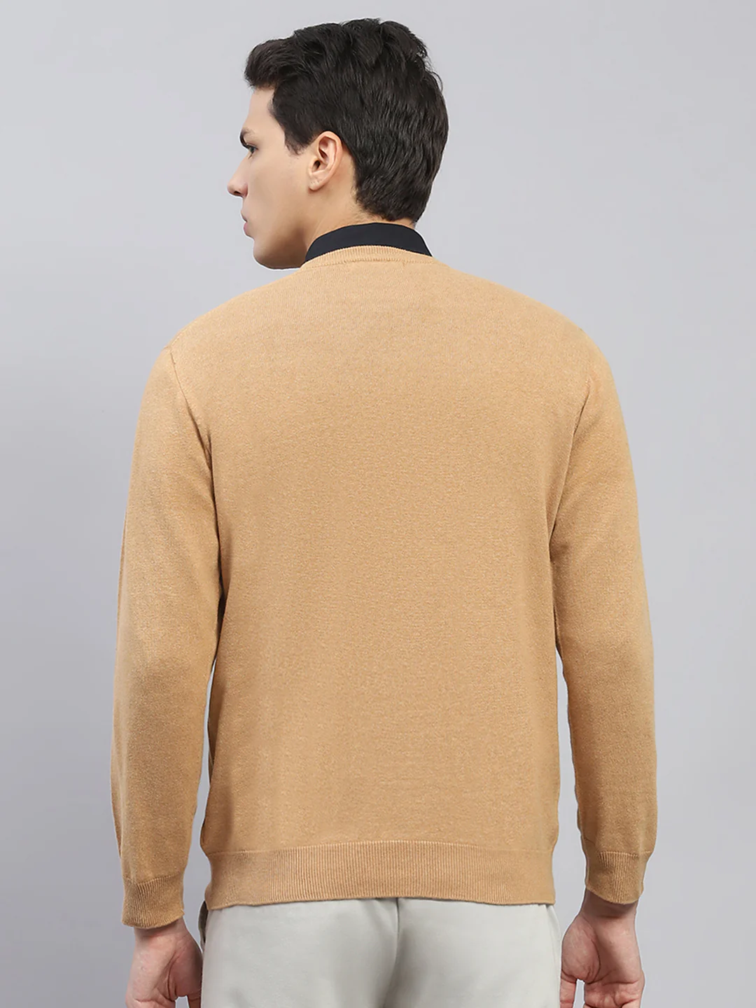 Men Khaki Solid V Neck Full Sleeve Pullover - Image 5