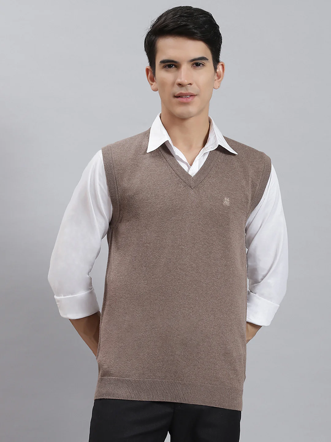 Men Khaki Solid V Neck Sleeveless Sweaters/Pullovers - Image 2