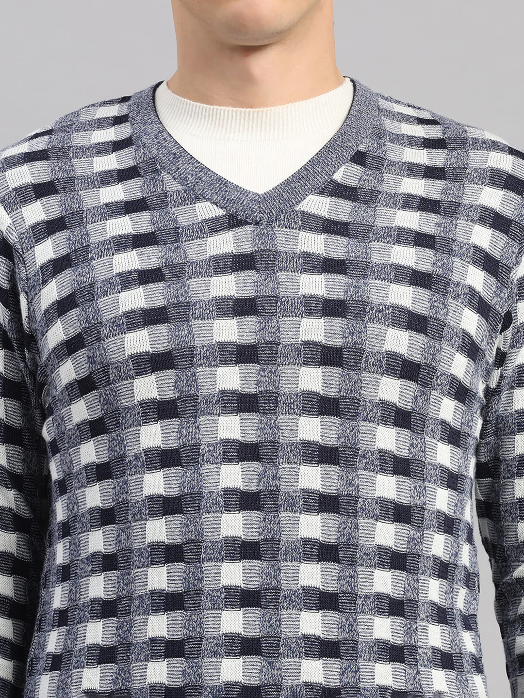 Men Light Blue Printed V Neck Full Sleeve Pullover - Image 7
