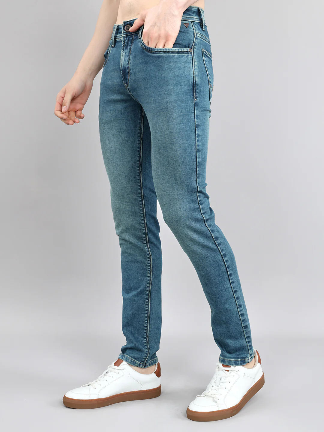 Men Light Green Light Wash Skinny Fit Denim - Image 2