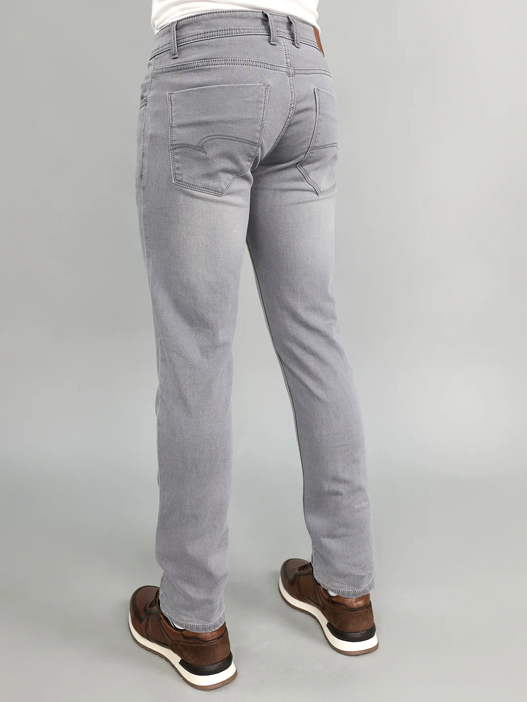 Men Light Grey Light Wash Skinny Fit Denim - Image 4