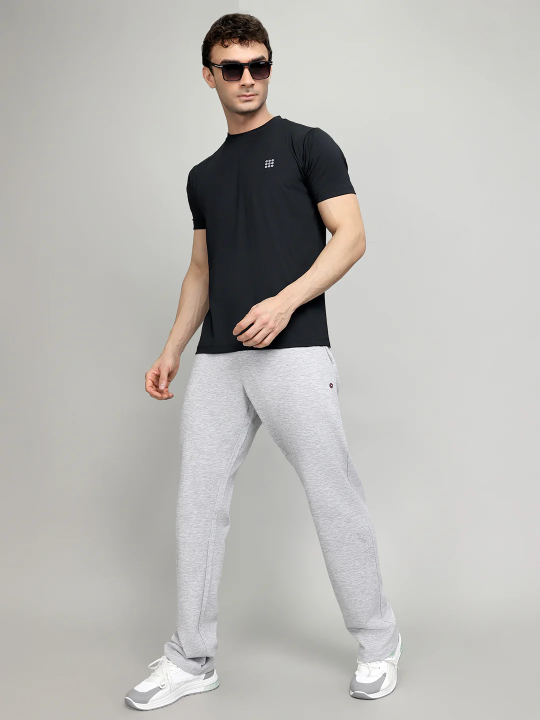 Men Light Grey Solid Regular Fit Lower - Image 6