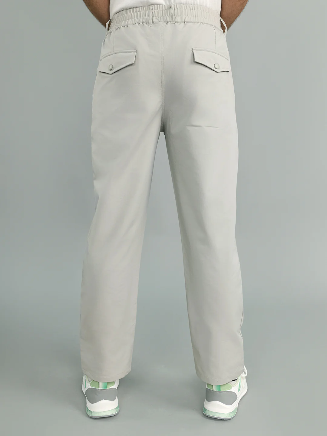 Men Light Grey Solid Regular Fit Lower - Image 4