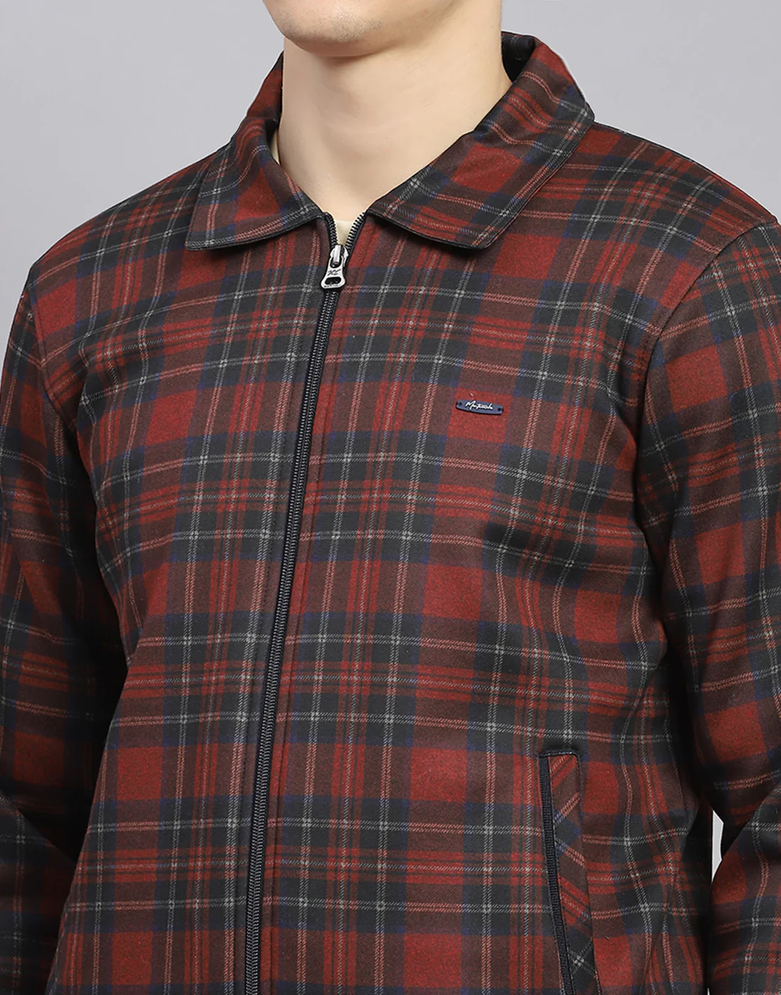 Men Maroon Check Collar Full Sleeve Sweatshirt - Image 8