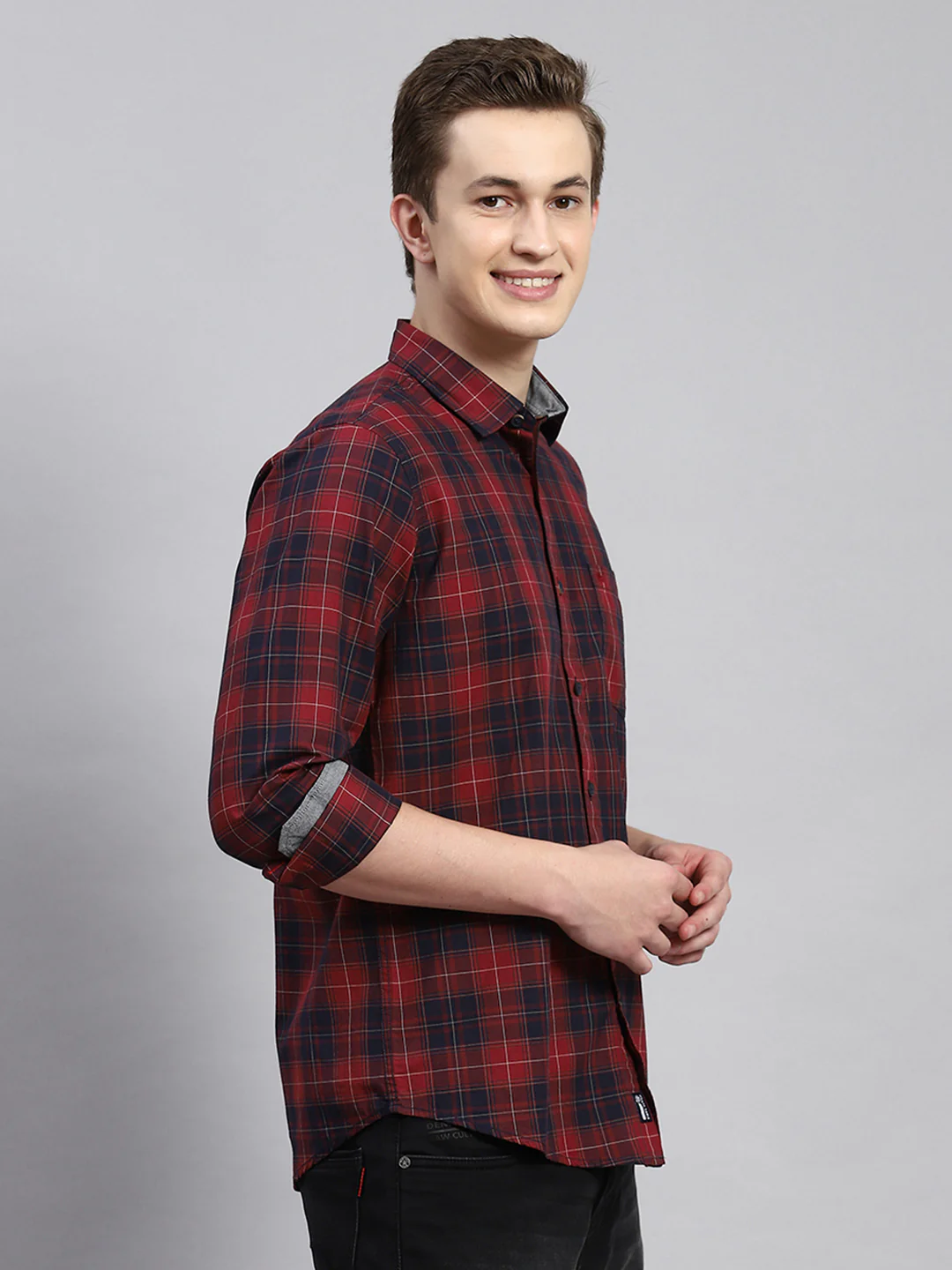 Men Maroon Check Shirt - Image 3