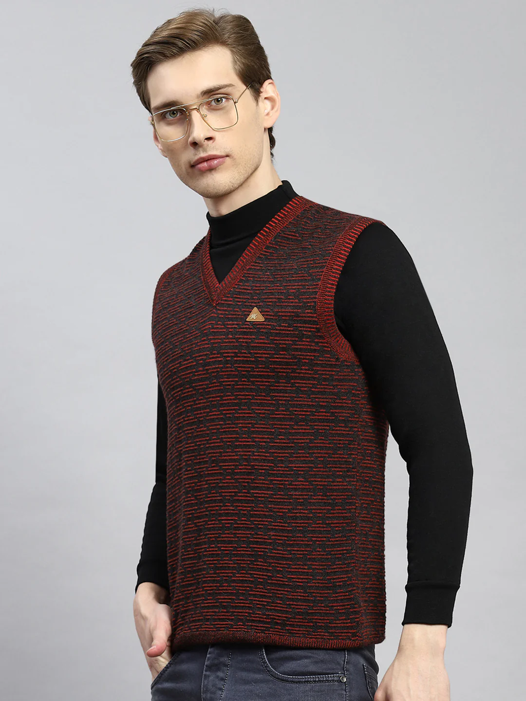 Men Maroon Jaquard Sweater - Image 4