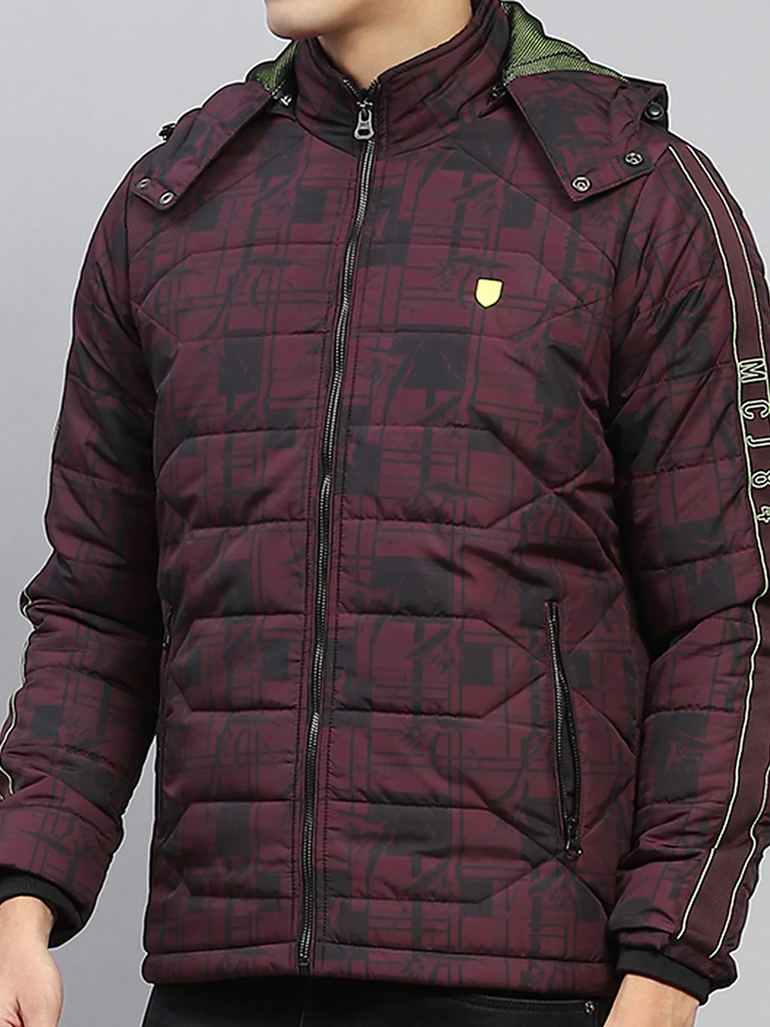 Men Maroon Printed Detachable Hood Full Sleeve Jacket - Image 9