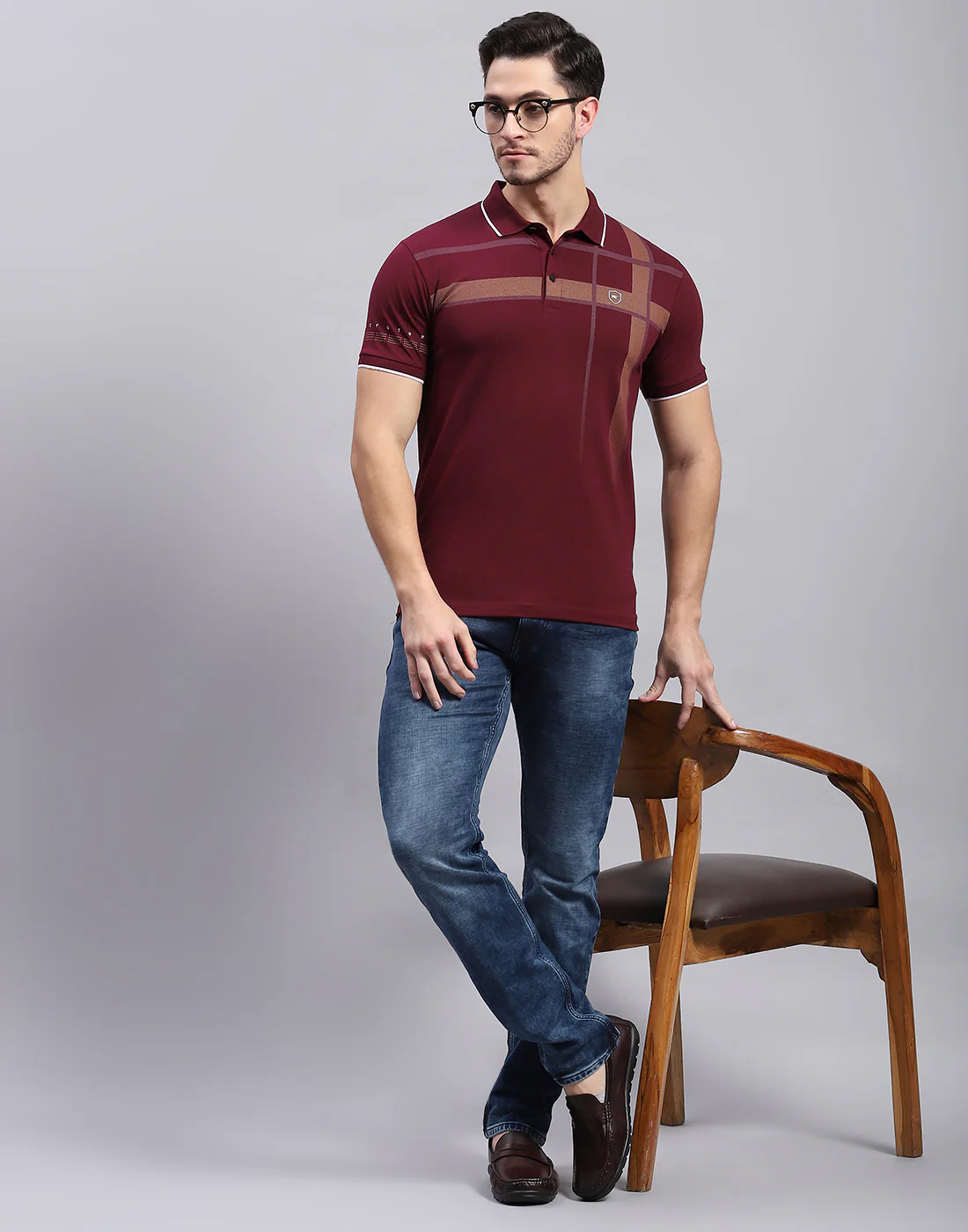 Men Maroon Printed Polo Collar Half Sleeve T-Shirt - Image 2
