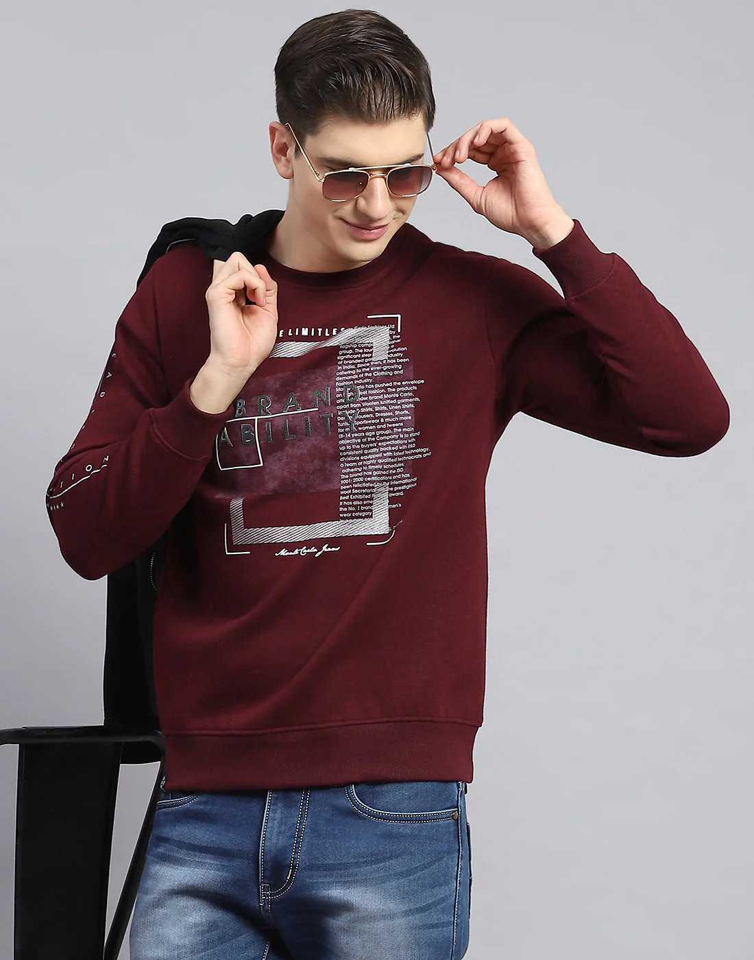 Men Maroon Printed Round Neck Full Sleeve Sweatshirt - Image 2