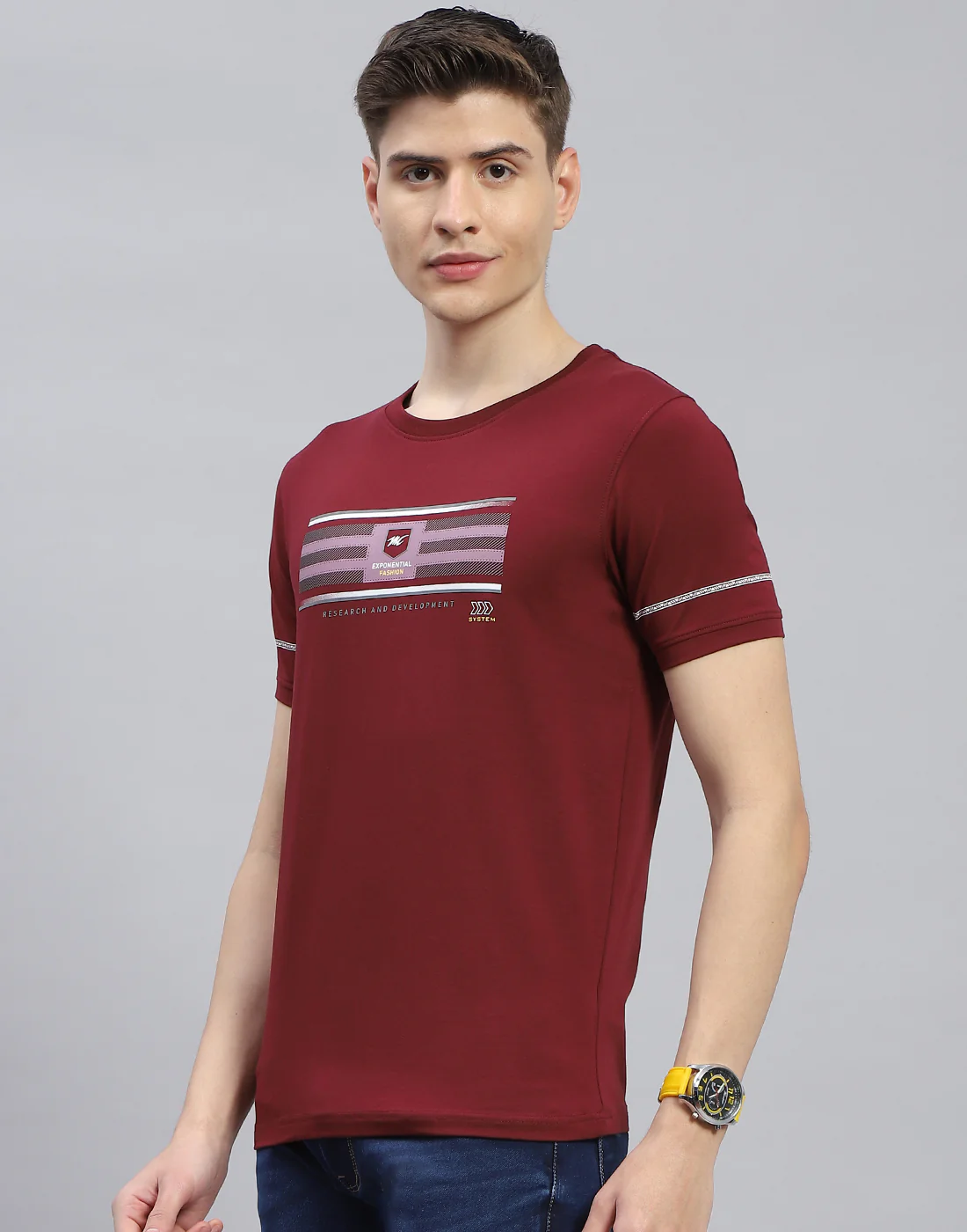 Men Maroon Printed Round Neck Half Sleeve T-Shirt - Image 3