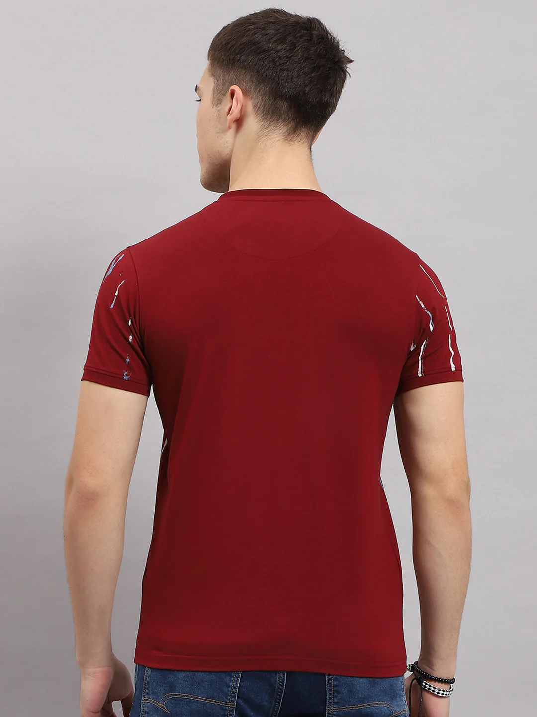 Men Maroon Printed Round Neck Half Sleeve T-Shirt - Image 5