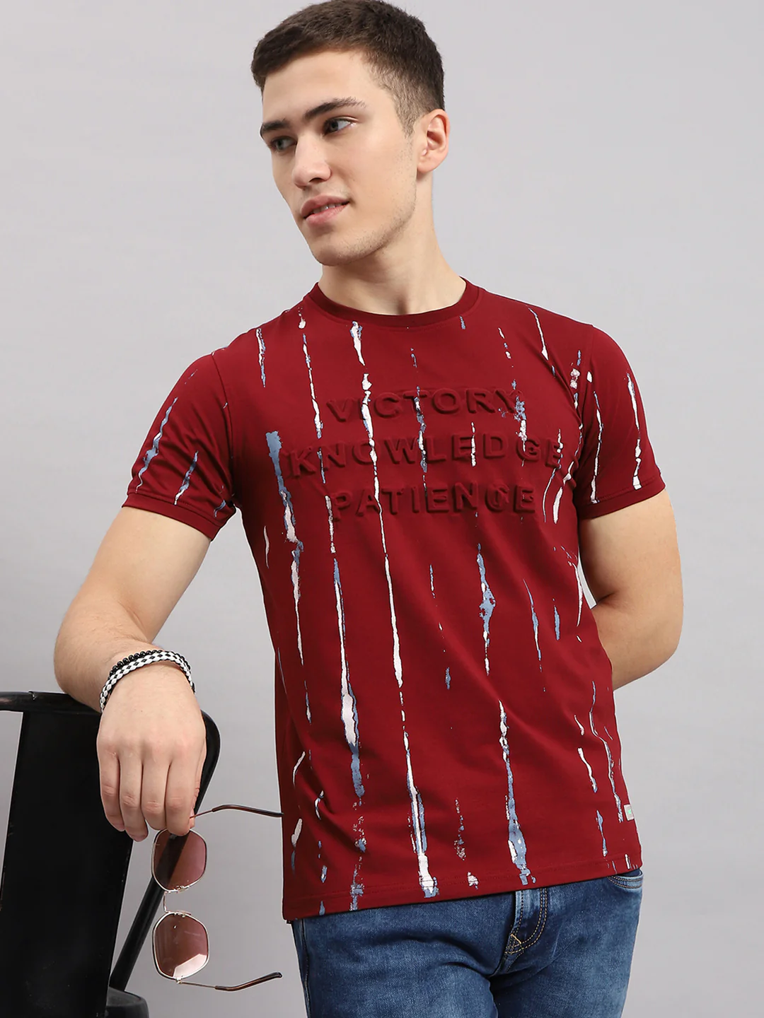 Men Maroon Printed Round Neck Half Sleeve T-Shirt - Image 6
