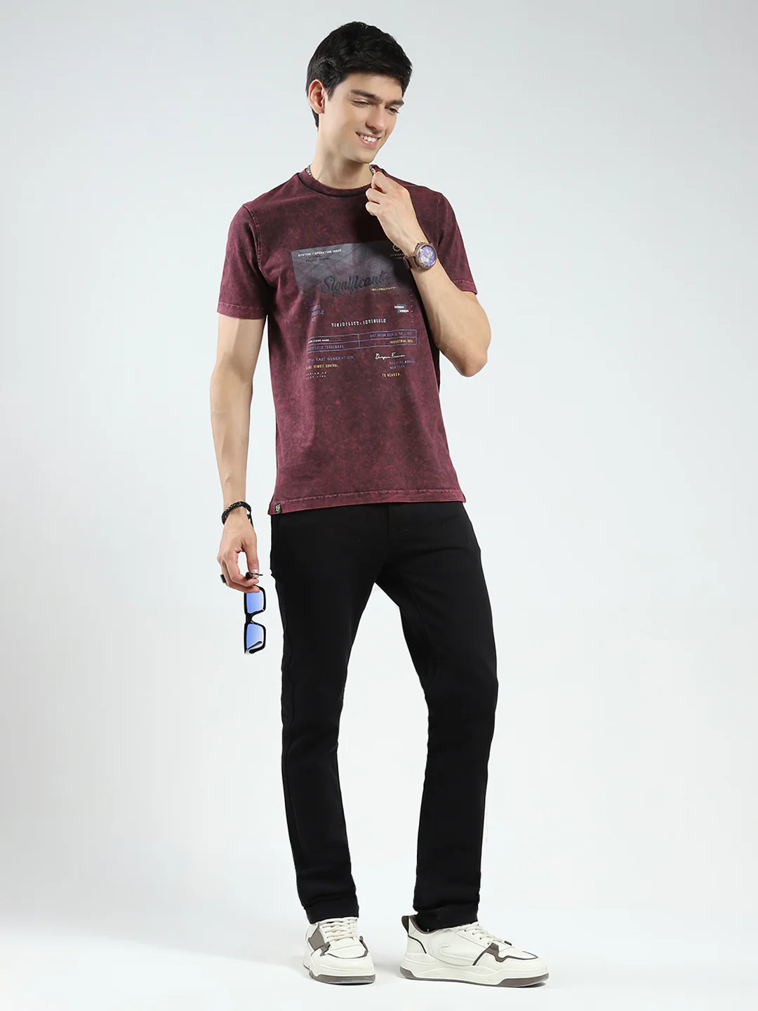 Men Maroon Printed Round Neck Half Sleeve T-Shirt - Image 2