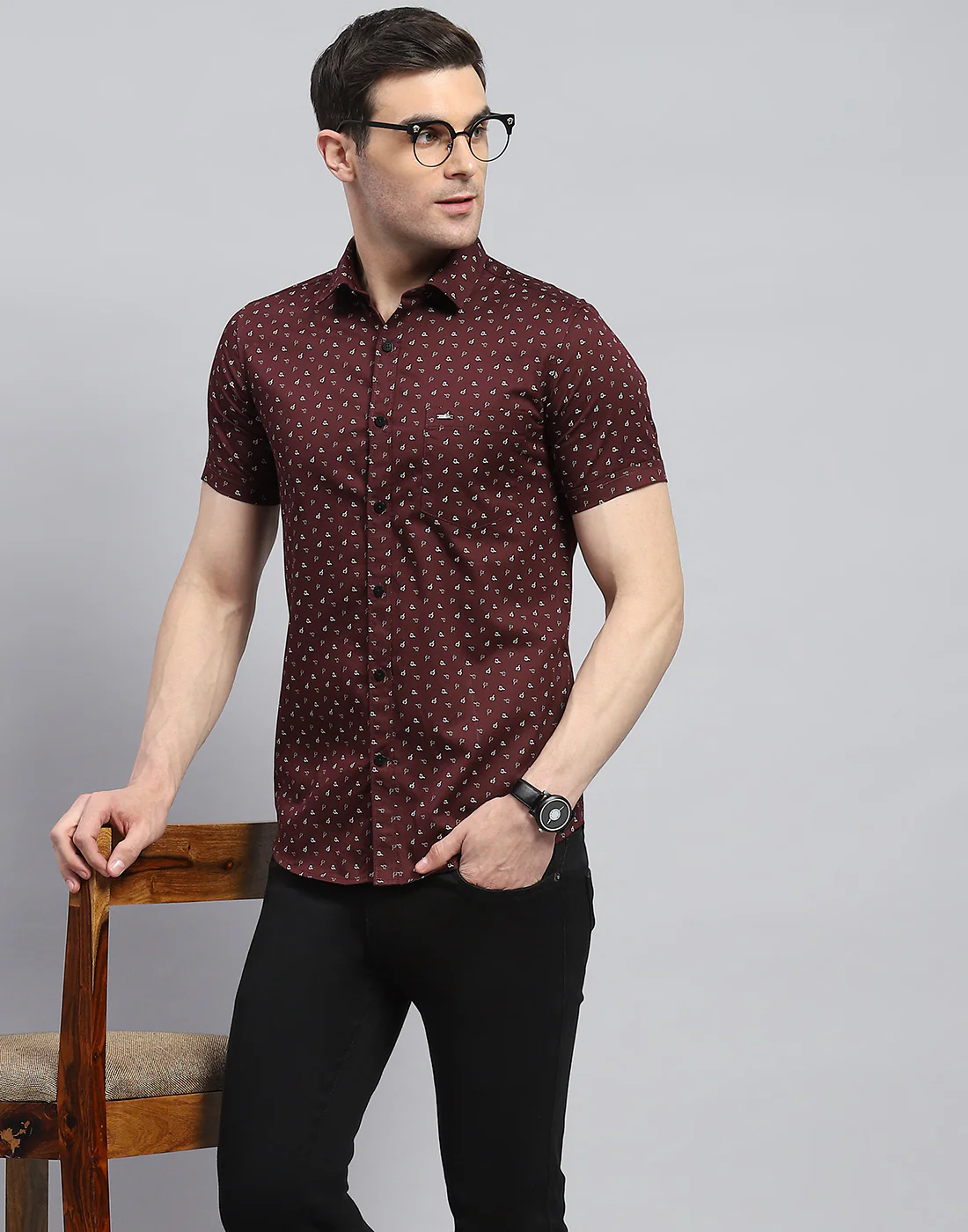 Men Maroon Printed Spread Collar Half Sleeve Shirt - Image 2