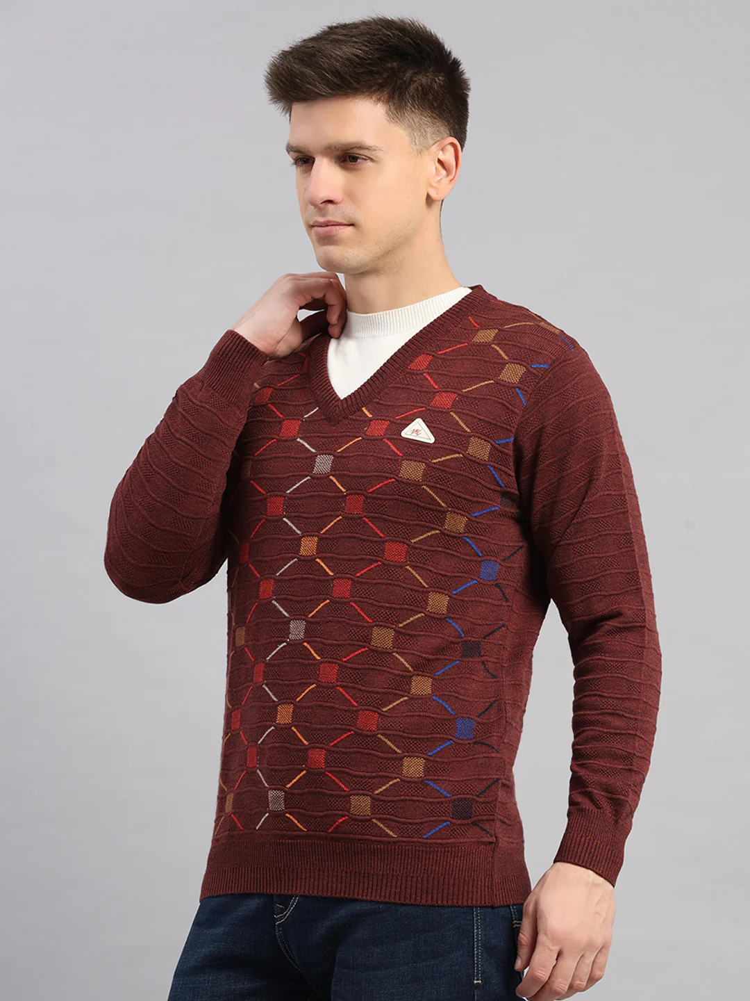 Men Maroon Printed V Neck Full Sleeve Pullover - Image 3