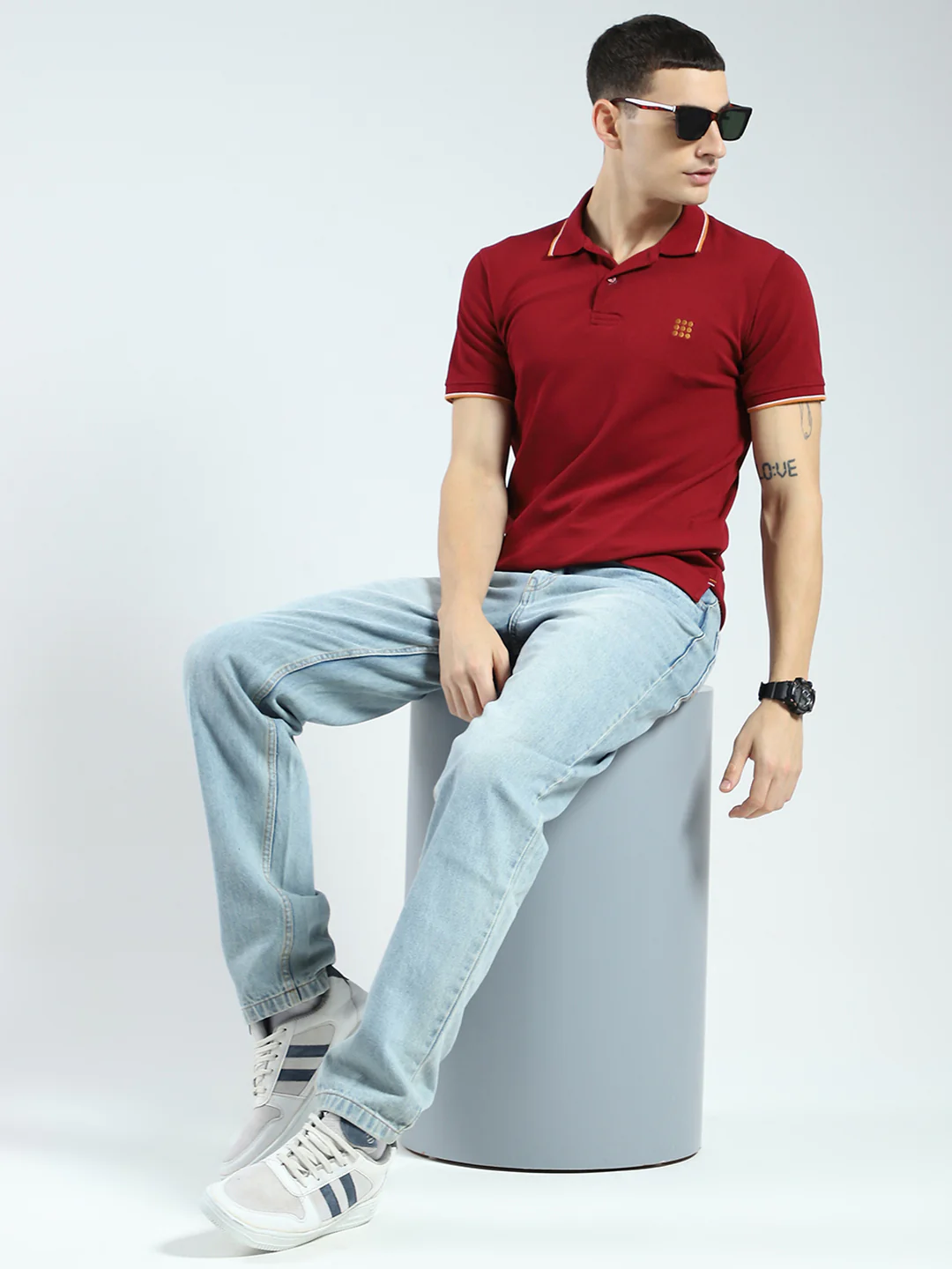 Rock.it Men Maroon Self Design Collar Half Sleeve T-Shirt - Image 2