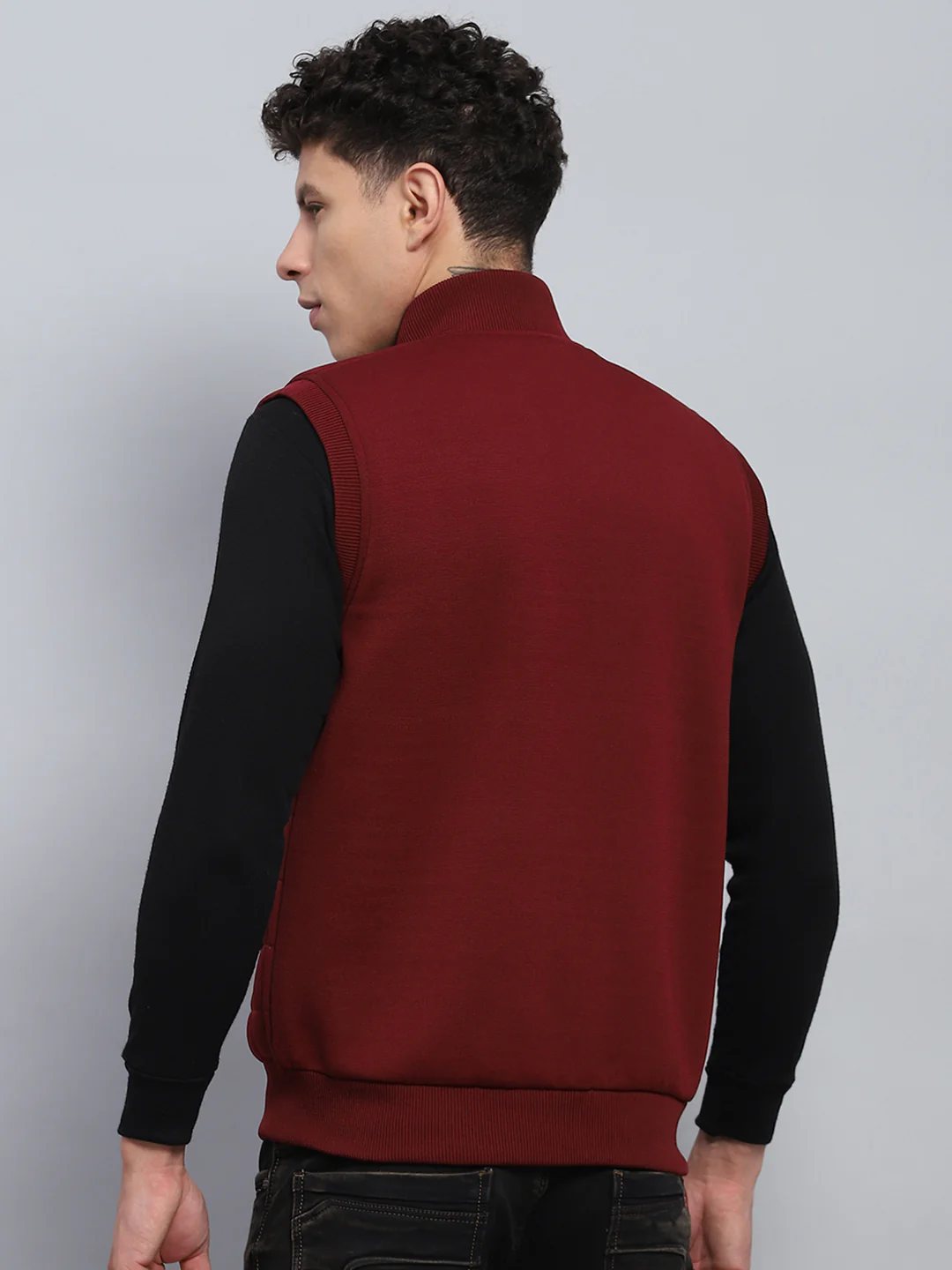 Men Maroon Self Design Mock Neck Sleeveless Jacket - Image 5