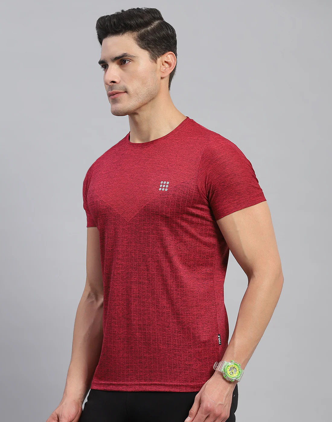Rock.it Men Maroon Self Design Round Neck Half Sleeve T-Shirt - Image 3