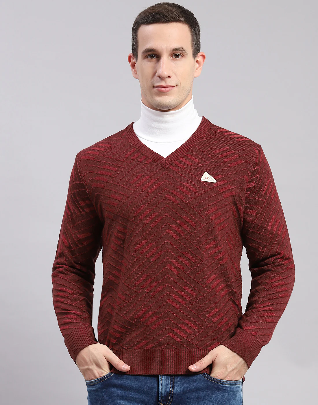 Men Maroon Self Design V Neck Full Sleeve Sweaters/Pullovers - Image 2