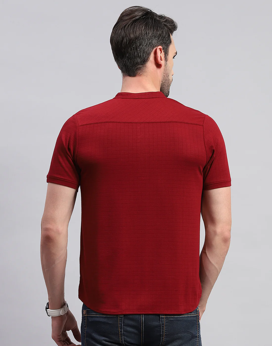 Men Maroon Solid Band Collar Half Sleeve T-Shirt - Image 5