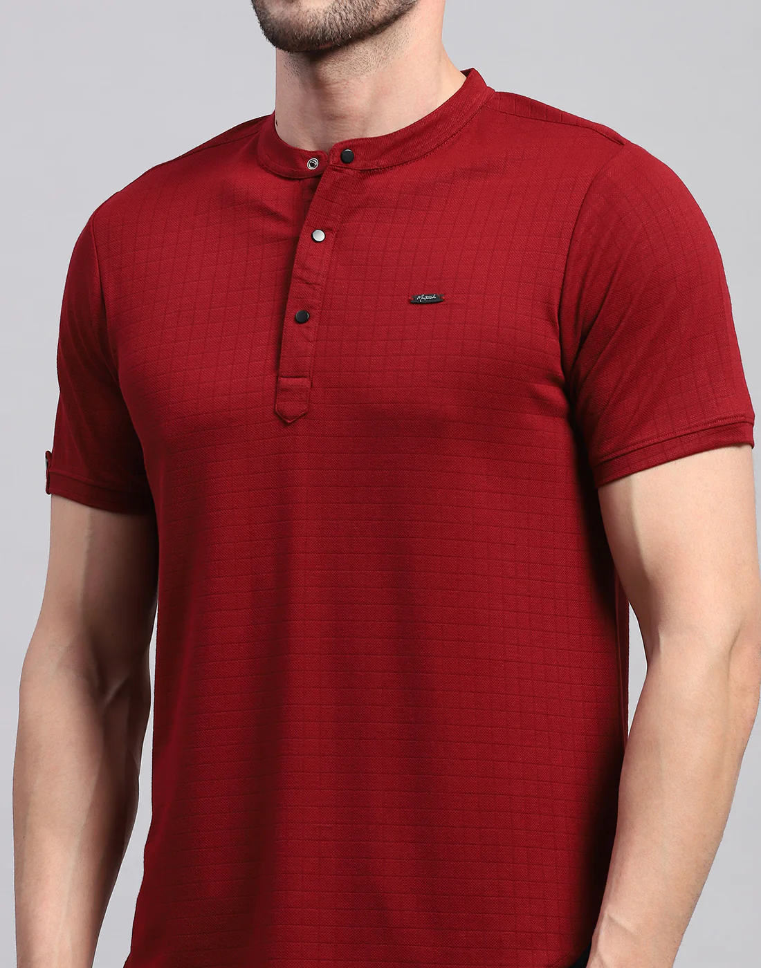 Men Maroon Solid Band Collar Half Sleeve T-Shirt - Image 8