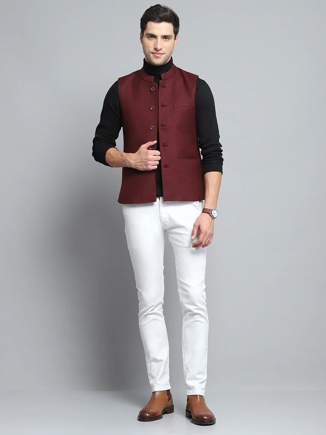 Men Maroon Solid Band Collar Sleeveless Nehru Jacket - Image 2