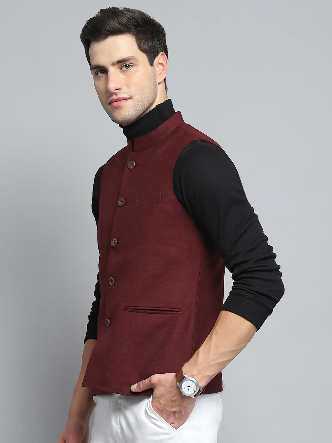 Men Maroon Solid Band Collar Sleeveless Nehru Jacket - Image 3
