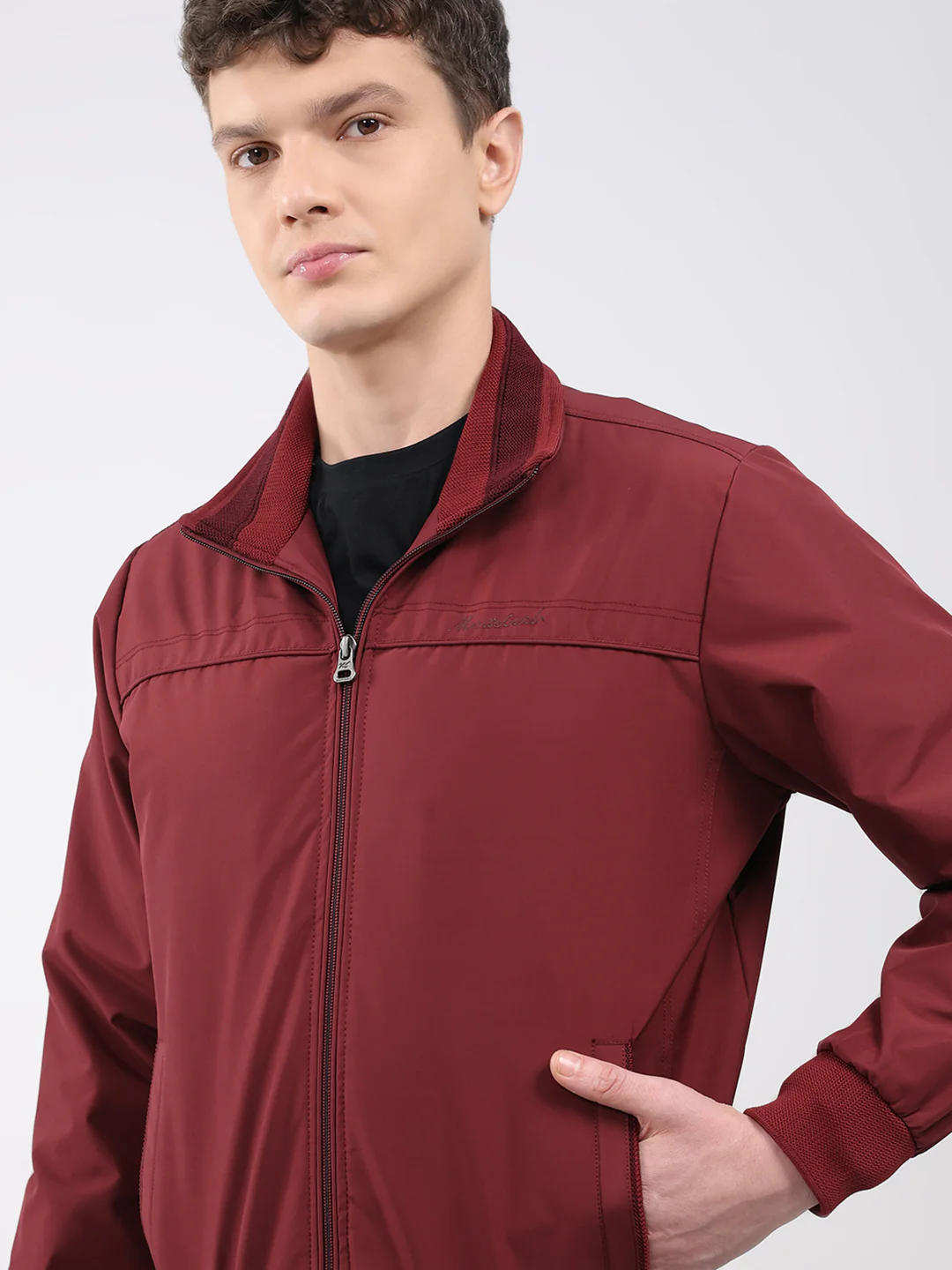 Men Maroon Solid Collar Full Sleeve Jacket - Image 6