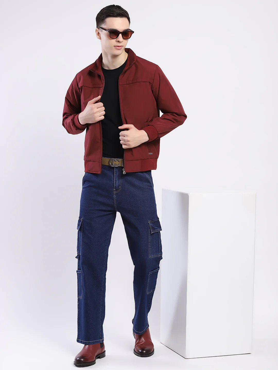 Men Maroon Solid Collar Full Sleeve Jacket - Image 2