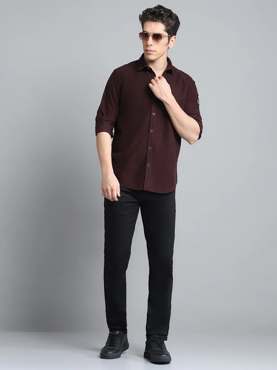 Men Maroon Solid Collar Full Sleeve Shirt - Image 2